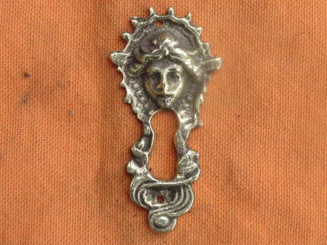 Ameublement : Entrée de clef style  - Louis XIV - Référence 1515