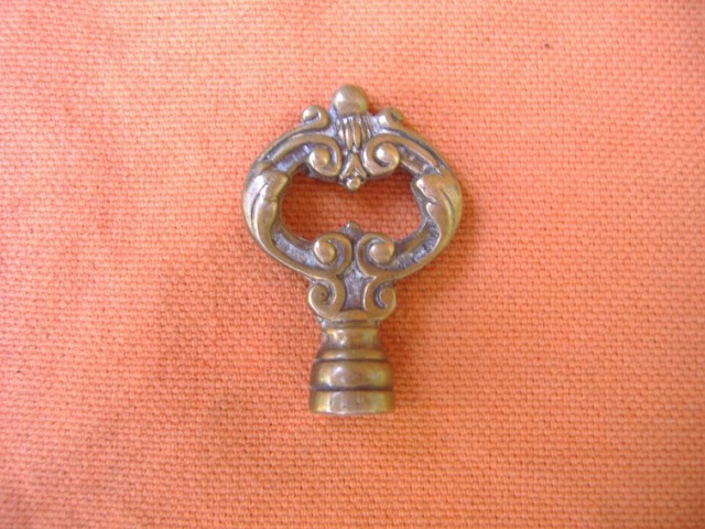 Furnishing : Key style  - Key head - Reference 1 C