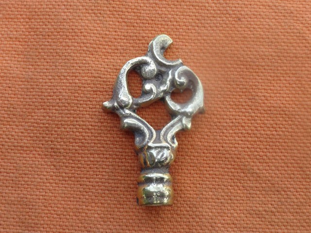 Furnishing : Key style  - Key head - Reference 1 F