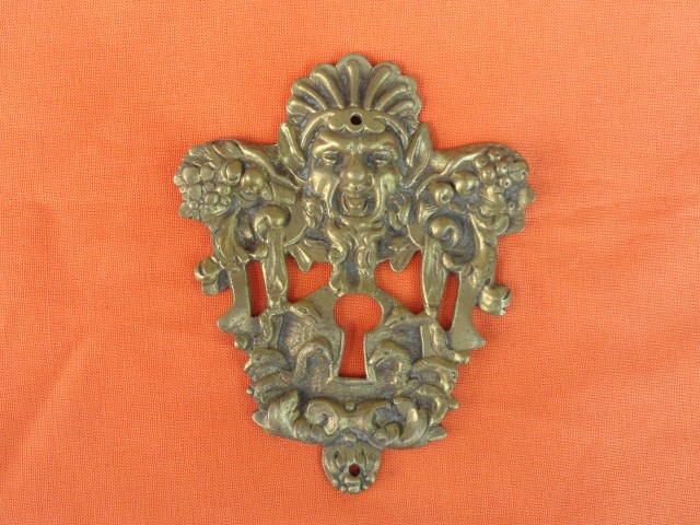 Furnishing : Keyway style  - Louis XIV - Reference 256