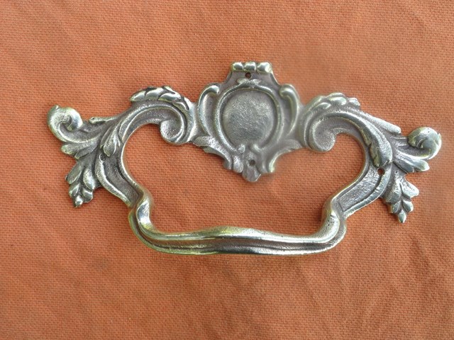 Furnishing : Handle style  - Louis XV - Reference 337 E