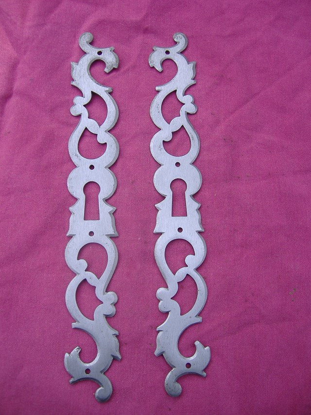Furnishing : Ironmongery style  - Iron - Reference F 13