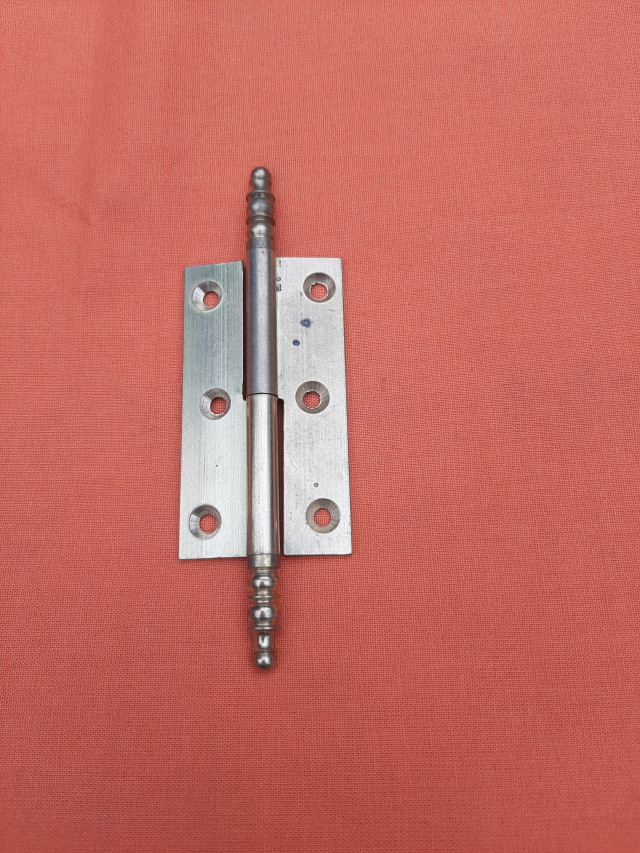 Furnishing : Brass hardware style  -  - Reference 5135 bis