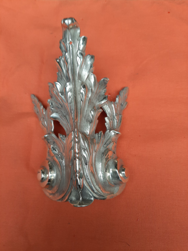 Ameublement : Sabot style  - Louis XV - Référence 534 N