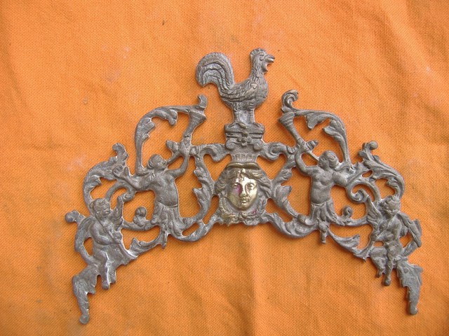 Watchmaking : Pediment style  -  - Reference 40
